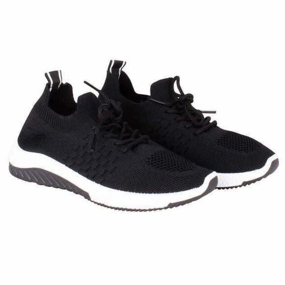 NEW IN BOX Danskin Free black womens sneaker sz 8 - Picture 1 of 7